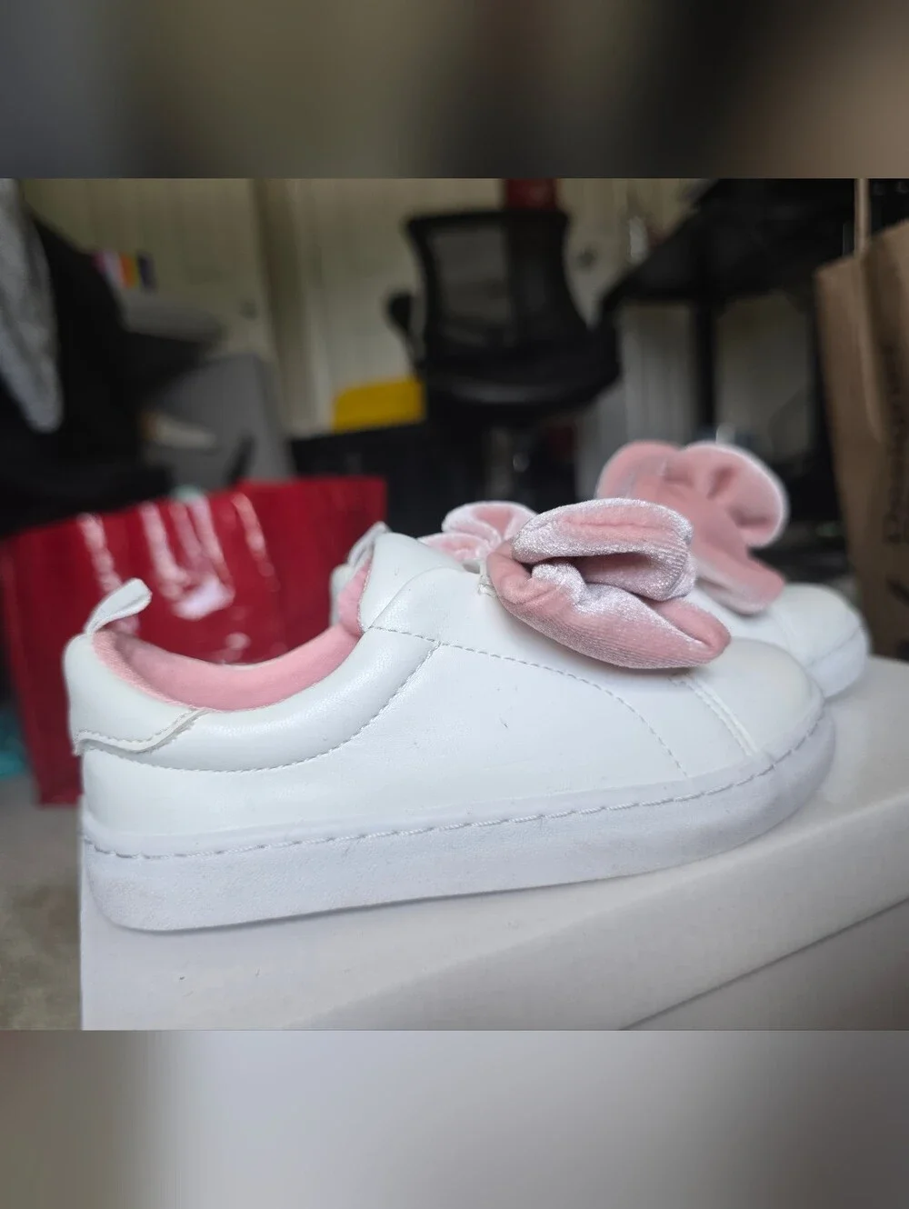 Kids Gap Sneakers - Velvet Bow - 9K